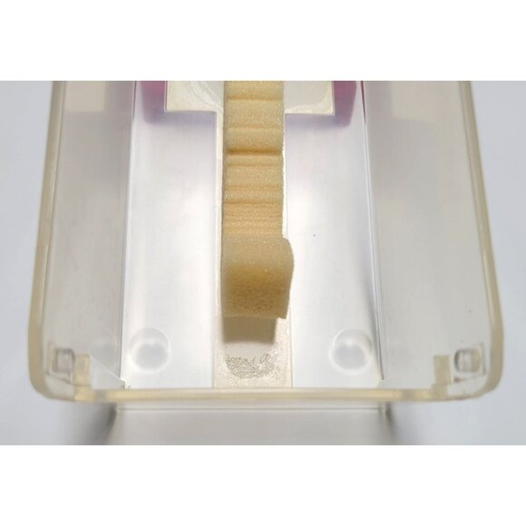 Sizzix Storage Case Red Black Picture 2 5/8" x 2 3/8" 34 Die Cutting Cartridges - Picture 5 of 11